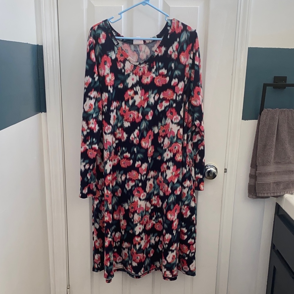 LuLaRoe Navy and Pink Floral Long Sleeve Dress